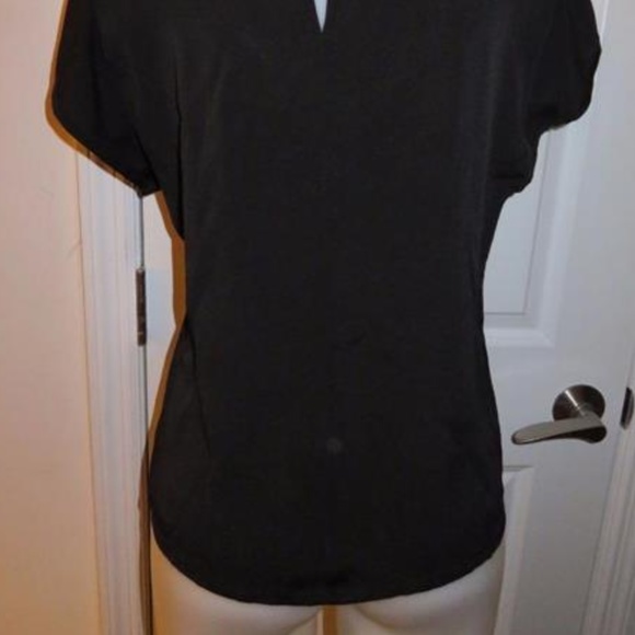 NATORI BLACK CAP SLEEVE BLOUSE SIZE SMALL - Picture 5 of 5